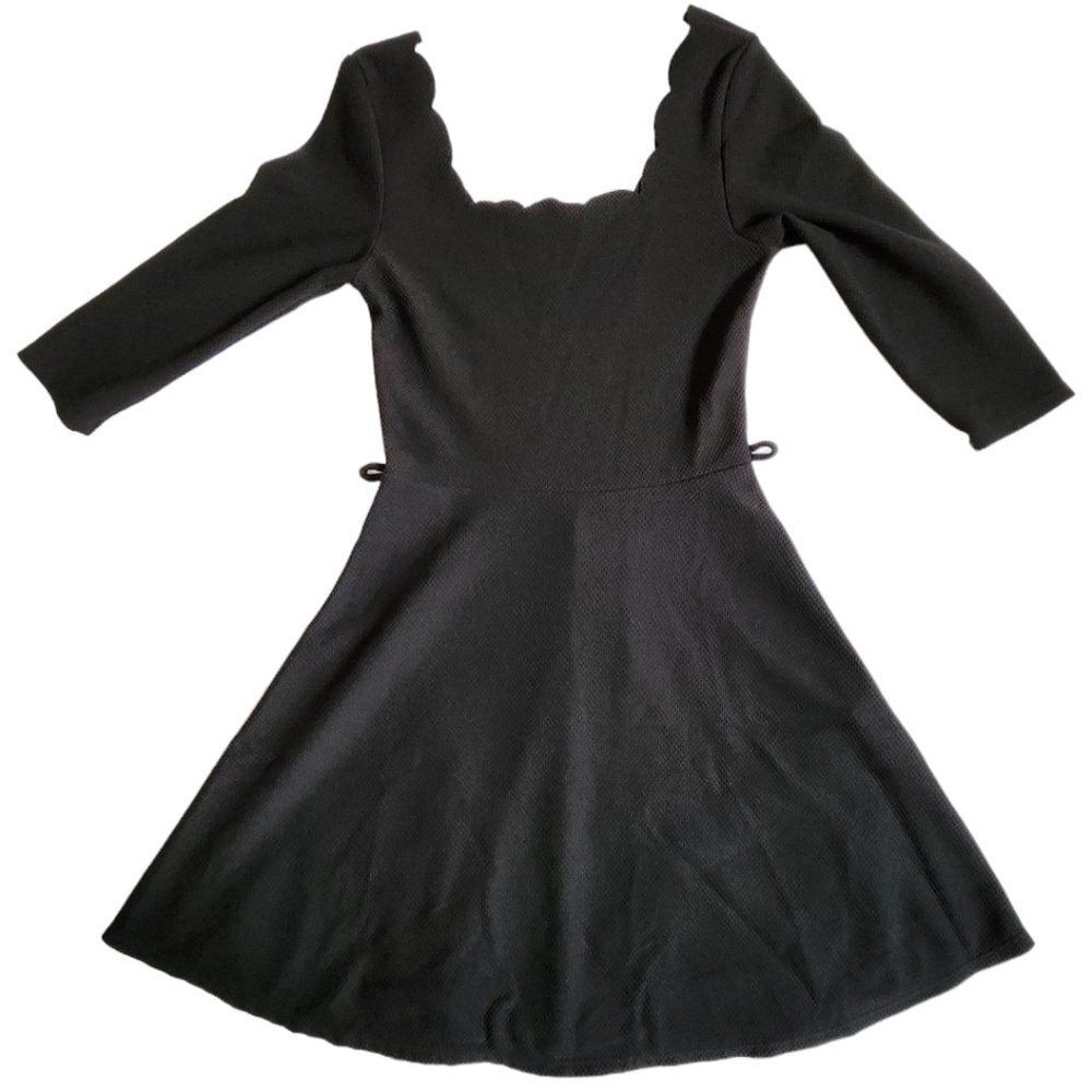 Noble U black scalloped neckline 3/4 sleeve dress sz M